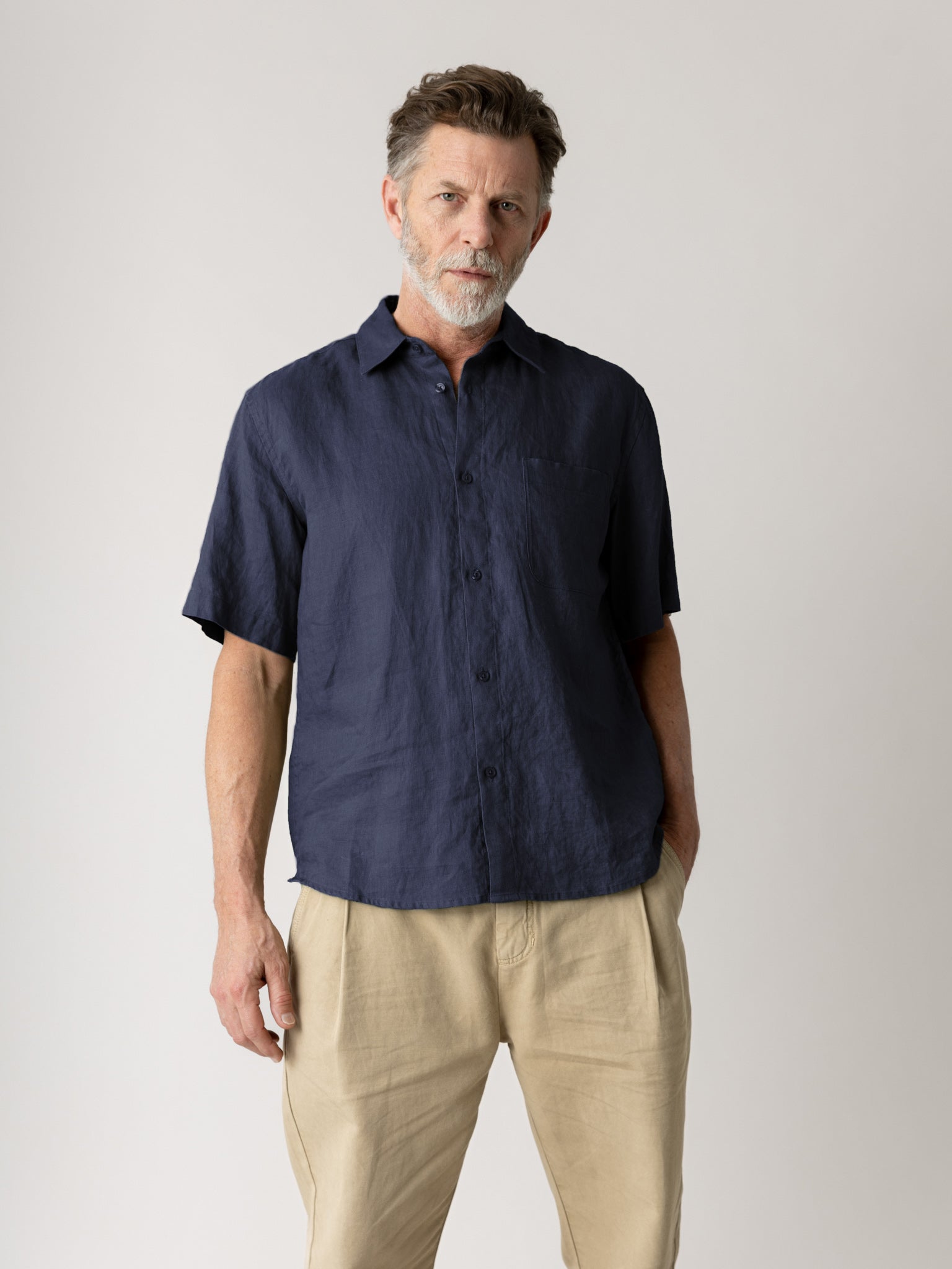 Modelshot / Navy / Detail